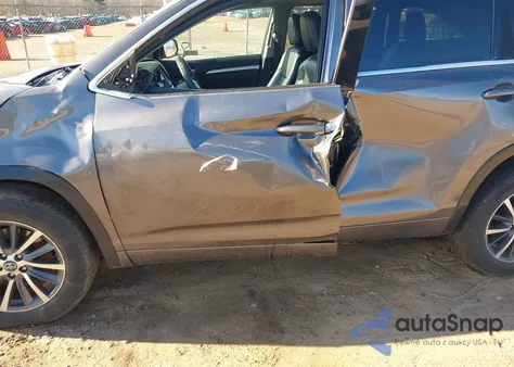 2017 Toyota Highlander Xle z USA, uszkodzony, nr VIN 5TDKZRFH2HS510276